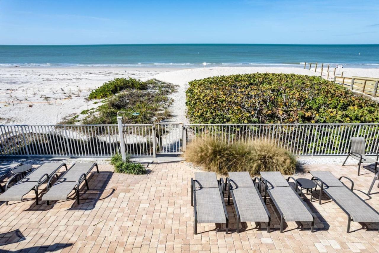 Sea Side 102 Beachfront Sleeps 8 Clearwater Beach Exterior foto