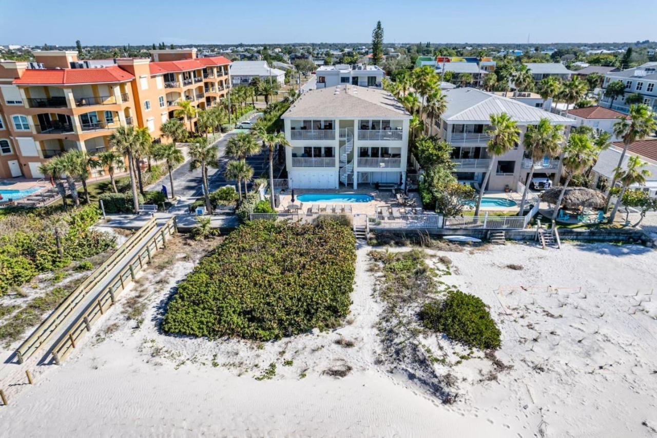 Sea Side 102 Beachfront Sleeps 8 Clearwater Beach Exterior foto